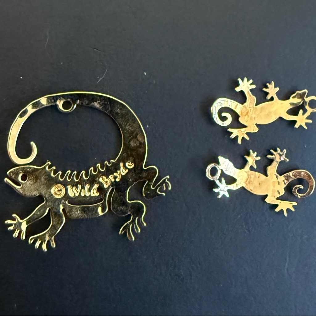 2xhpwild Bryde Gold-Filled Reptile Pendant & Earrings
